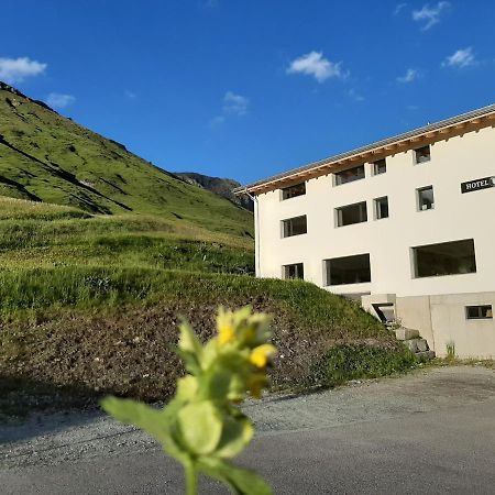 Hotel Avers Am Bach Zewnętrze zdjęcie