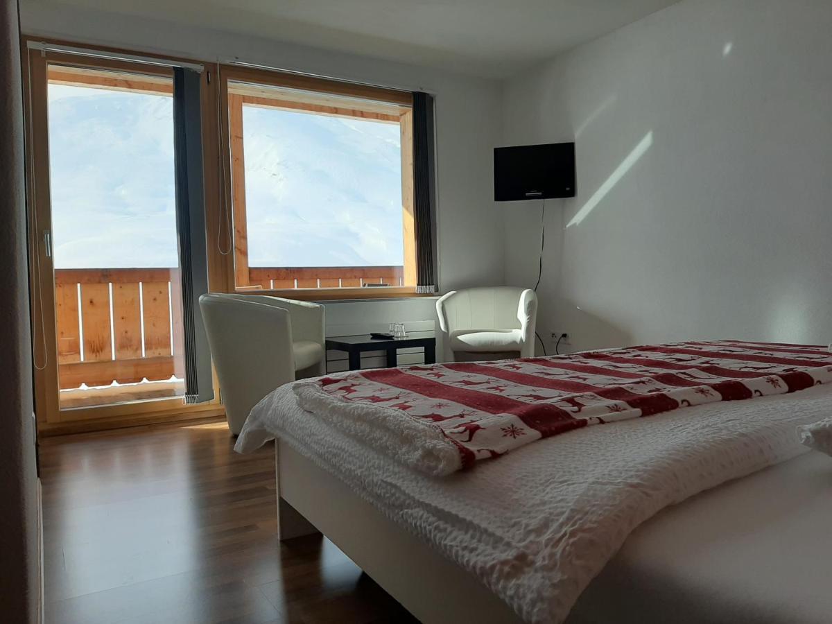 Hotel Avers Am Bach Zewnętrze zdjęcie